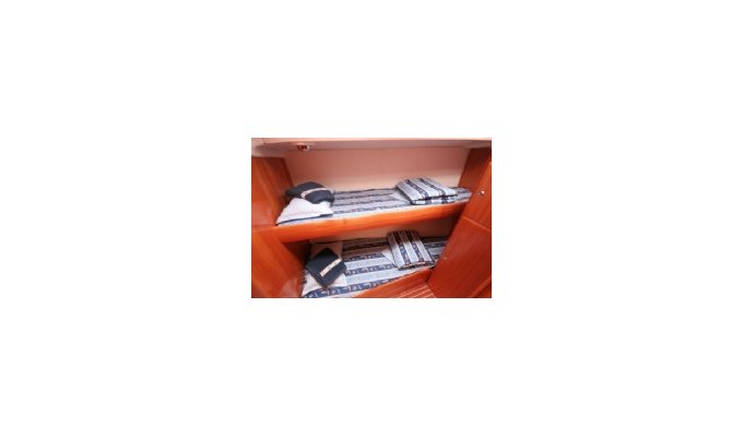 Rental of Sailing Yacht charter with or without captain and hostess in Barcelona