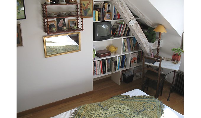 Paris Bed and Breakfast B&B Paris between Opera and Montmartre close to Le Moulin Rouge