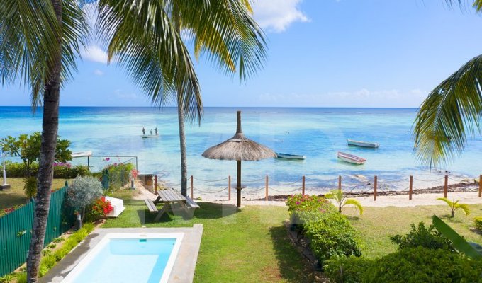 Mauritius Beachfront villa in Trou aux Biches Pool & Staff, North coast