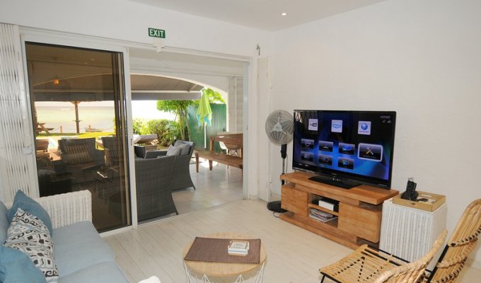 Mauritius Beachfront villa in Trou aux Biches Pool & Staff, North coast