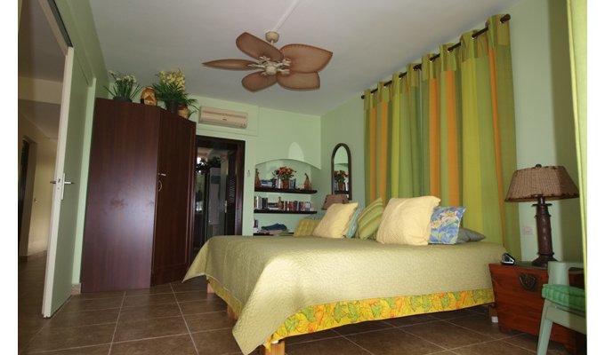 Condo in complex with pool - Mont Vernon - Orient Baie - St Martin - Caribbean - FWI