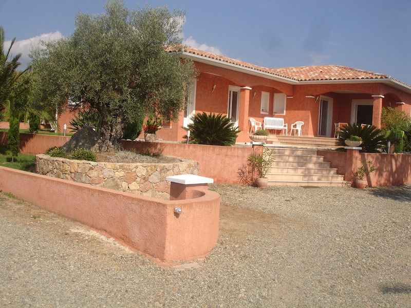 Corsica villa rental private pool near Solenzara