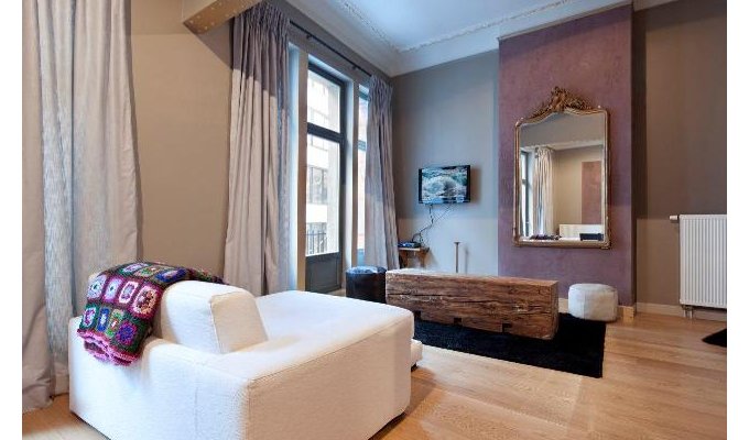 Brussels Furnished Apartments rental Wifi Ecuyers 1
