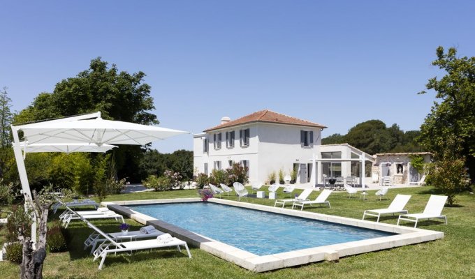 Provence Luxury villa rentals Aix en Provence with heated private pool and staff chef