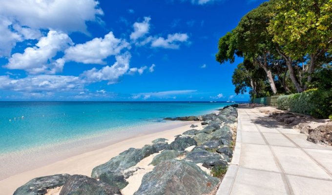 Barbados Villa Vacation Rentals beachfront villa in Holetown with Chef & staff