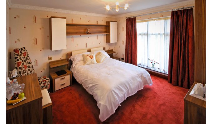 Luxury 5-star Bed and Breakfast with sea views Isle of Man UK - Bed and Breakfast England UK Guest House B&B Isle of Man