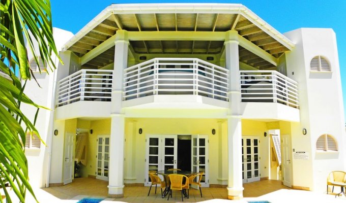Tobago bungalow vacation rentals with private pool or jacuzzi and sea views or garden views