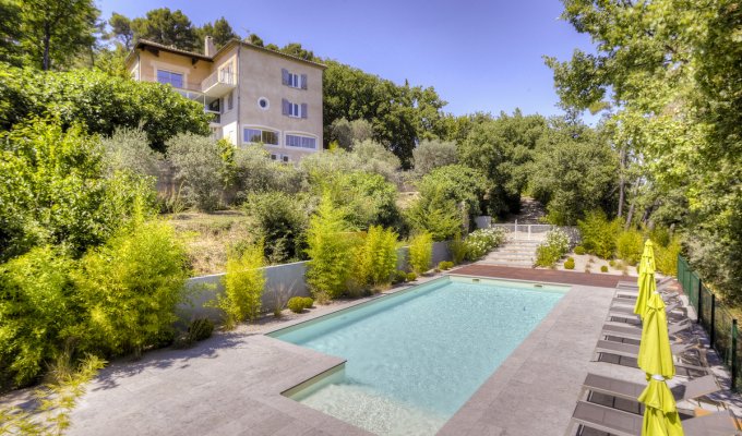 Provence guestroom rentals with pool Aix en Provence