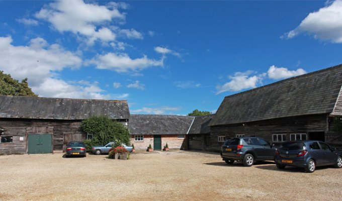 Bed and Breakfast and self catering holiday rentals in Hampshire, near Southampton