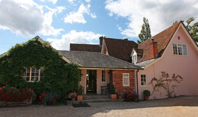 Bed and Breakfast and self catering holiday rentals in Hampshire, near Southampton