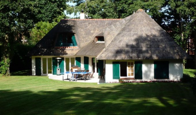 Le Touquet Holiday villa rental private heated pool in forest