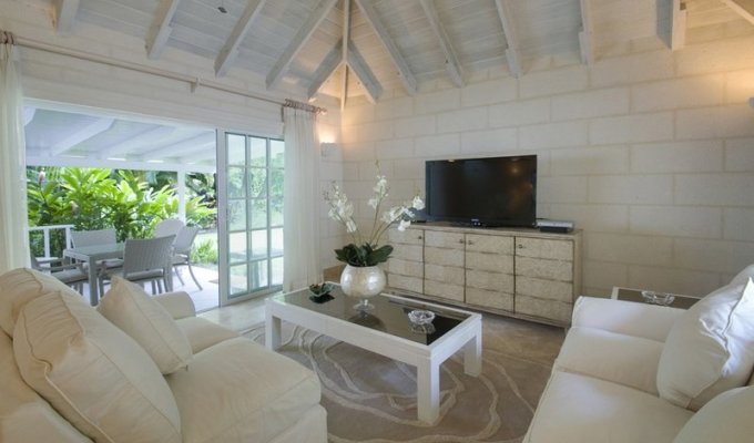 Barbados villa vacation rentals with staff - Sandy Lane St. James 
