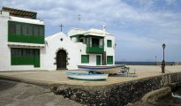 Famara photo #14