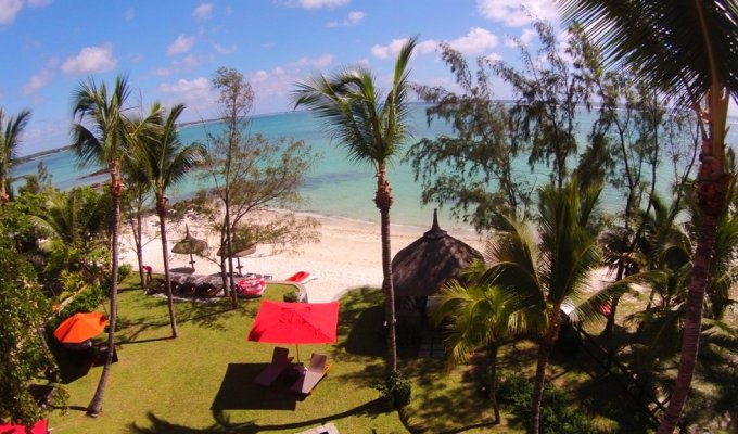 Mauritius Villa Rentals on Belle Mare beach with private pool East coast