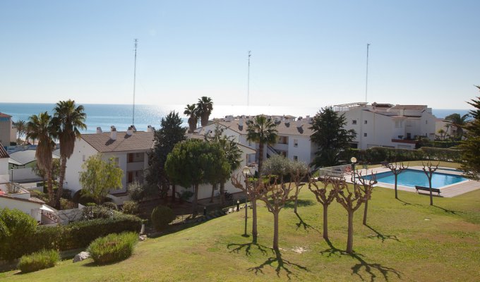 Apartment to rent in Sitges Port balcony AC
