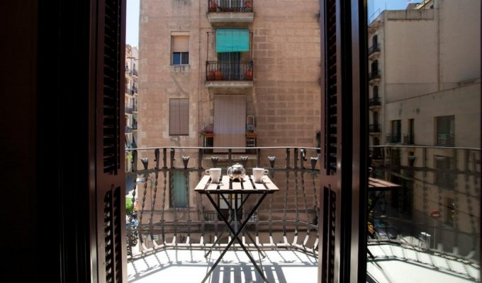 Apartment to rent in Barcelona Montjuic balcony Wifi AC