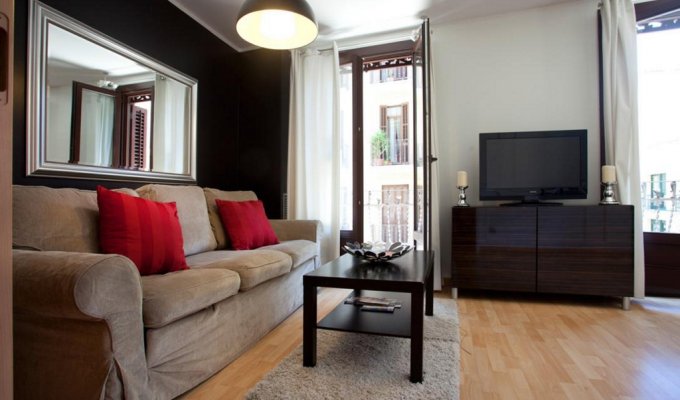 Apartment to rent in Barcelona Montjuic balcony Wifi AC