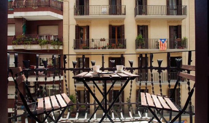 Apartment to rent in Barcelona Montjuic balcony Wifi AC