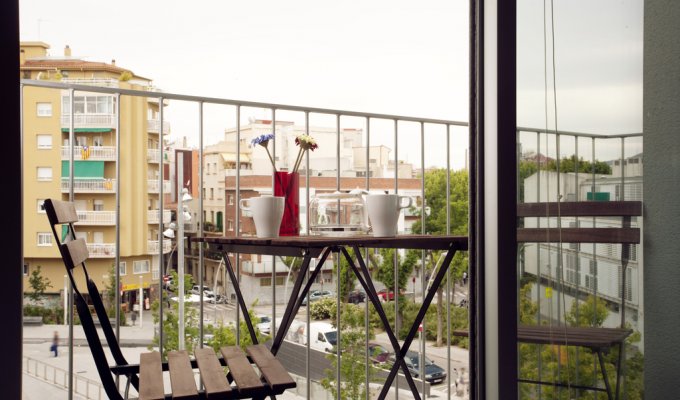 Apartment to rent in Barcelona Plaza España Wifi balcony AC