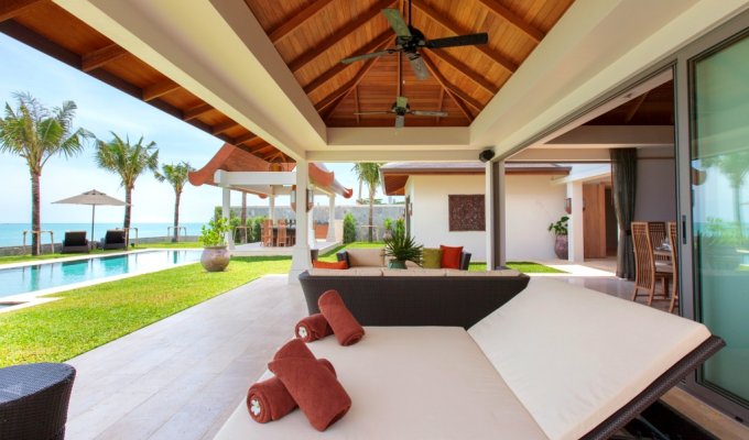 Beachfront Koh Samui Villa Rentals in Maenam