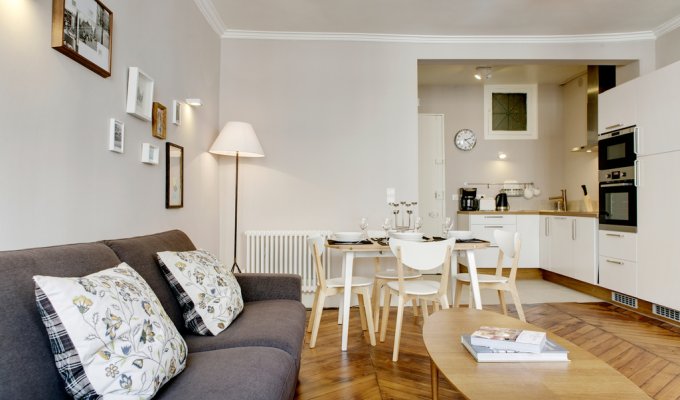 Paris Le Marais Holiday Apartment Rental 200m from Pompidou Center