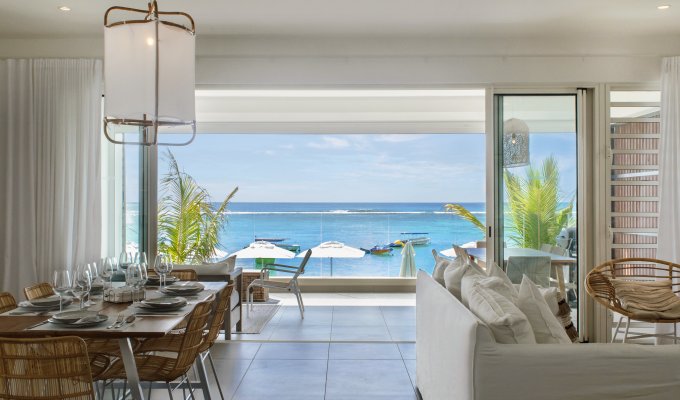 Beachfront Mauritius Villa Rentals in Pereybere close to Grand Bay