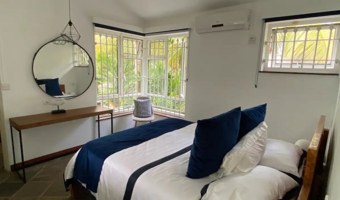 Beachfront Mauritius Villa in Roches Noires close to Belle Mare, private pool & staff 