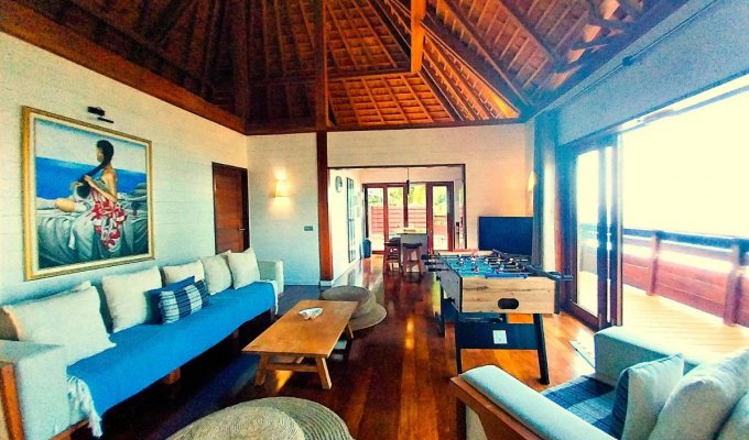 Moorea Villa vacation rental with a great view on the lagoon in a gated property