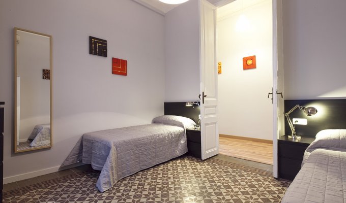 Apartment to rent in Barcelona Wifi Eixample terrace AC