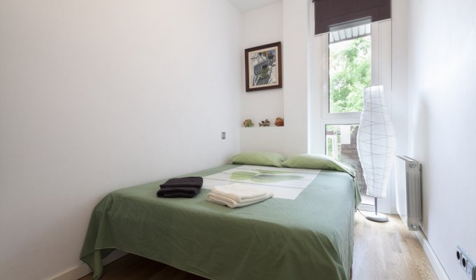 Apartment to rent in Barcelona Gracia Wifi terrace AC