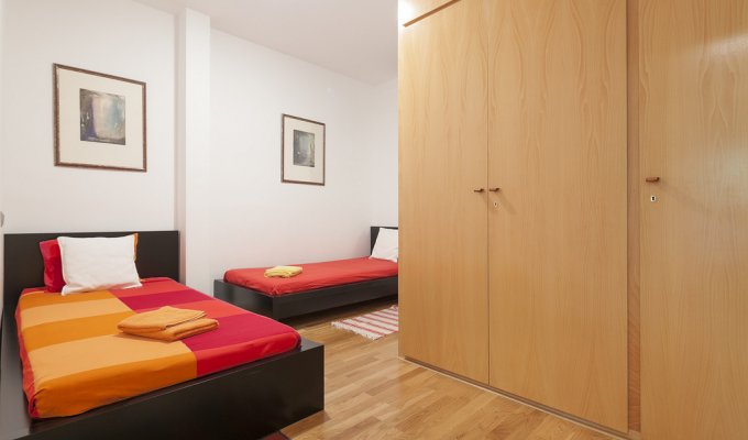 Apartment to rent in Barcelona Gracia Wifi terrace AC