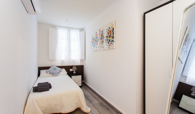 Apartment to rent in Barcelona Gracia Wifi AC  