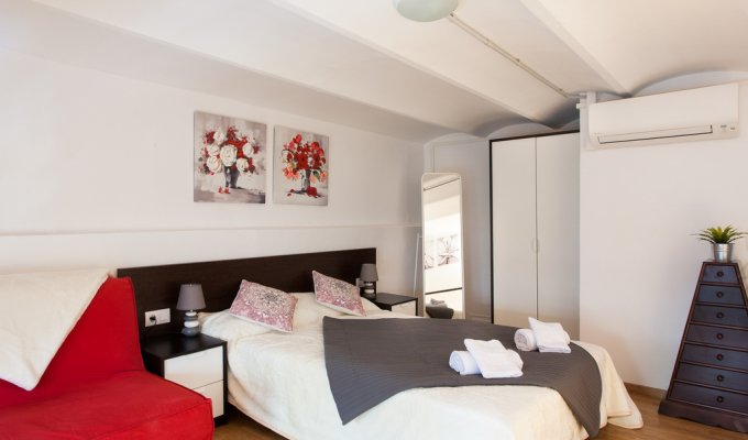 Apartment to rent in Barcelona Gracia Wifi AC  