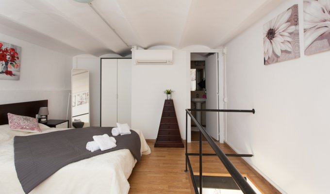 Apartment to rent in Barcelona Gracia Wifi AC  