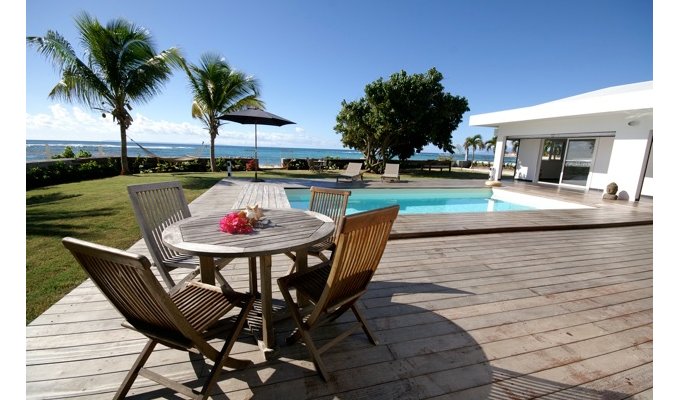 Guadeloupe beachfront luxury villa in Saint François with pool & staff