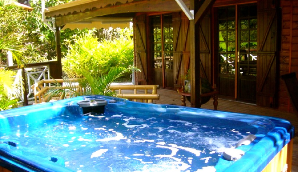 Jacuzzi bungalow Jacuzzi bungalow
