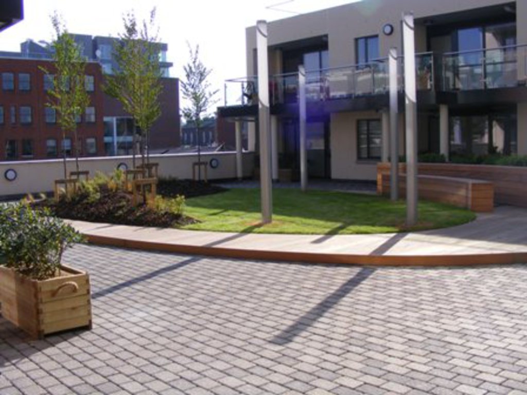 Dublin apartment rental near restaurants