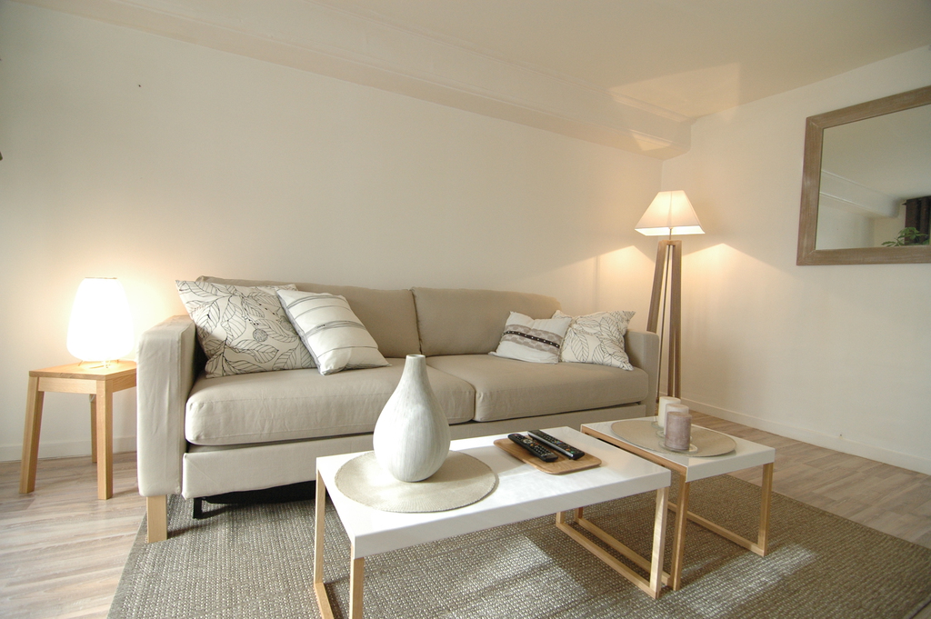 Lyon apartment rentals in the city center Furnished for short term[....]