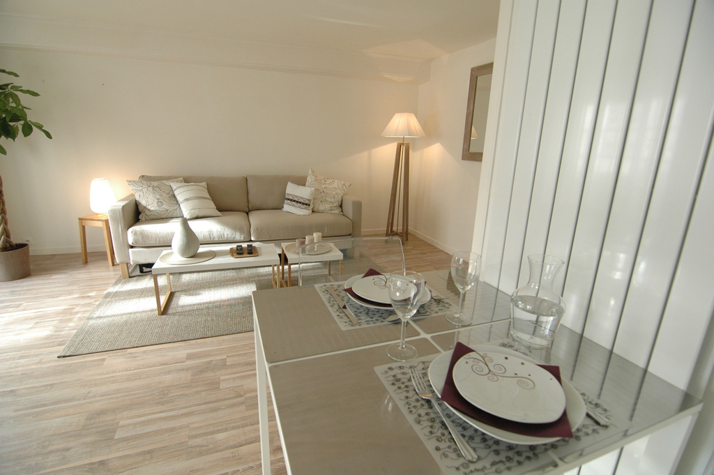 Lyon apartment rentals in the city center Furnished for short term[....]
