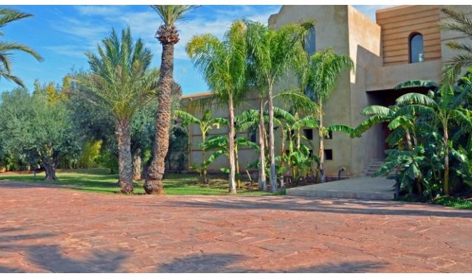 Garden of luxury villa in Marrakech 