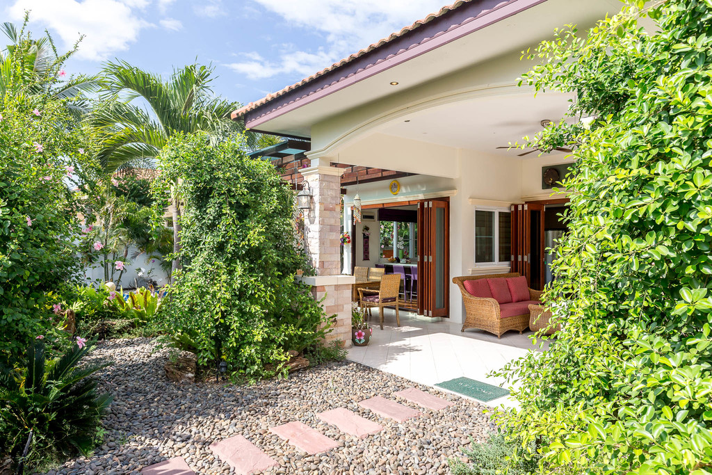 Thailand Villa Vacation Rentals Hua Hin Black Mountain Golf Course