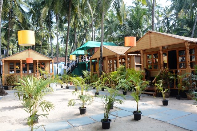 India Resort Vacation Rentals Beach Side Goa