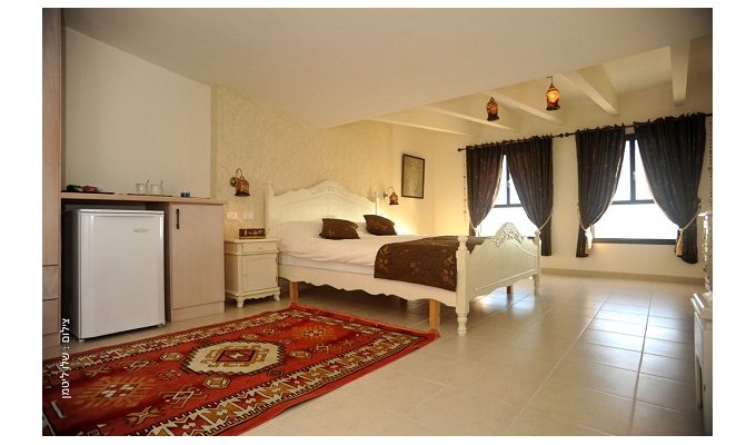 Israel Bed and Breakfast in a welcoming Druze accommodation on Mount Carmel