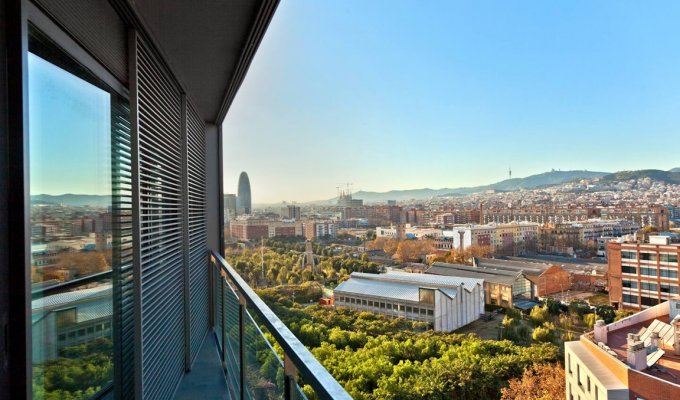 Apartment to rent in Barcelona Poble Nou with Parking & wifi