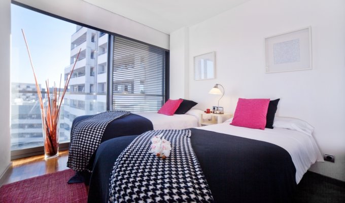 Apartment to rent in Barcelona Poble Nou with Parking & wifi