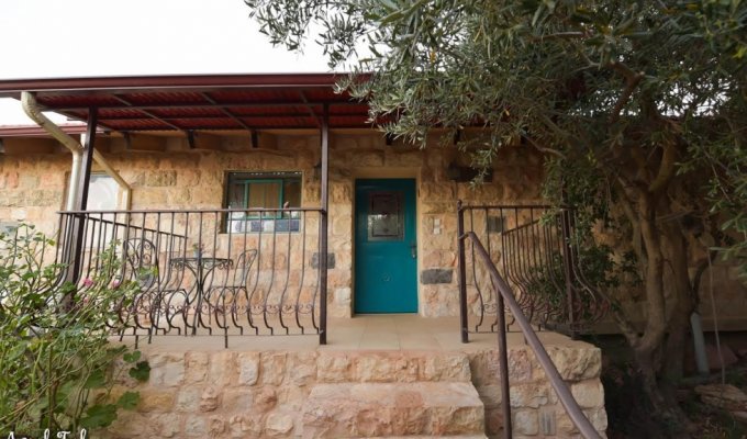 Israel Zimmer Vacation Rentals beautiful Secluded Stone  Cottage With a Jacuzzi in Galilee