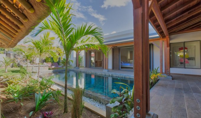 Mauritius Luxury Villa rentals in Pereybere 5 mins driving from the beach