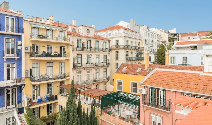 Lisbon Chiado Apartment Portugal Holiday Rental with terrace on the rooftops of Lisbon