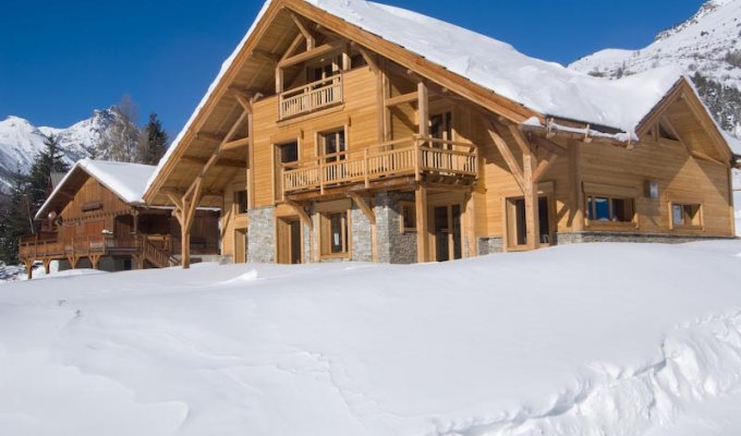 Serre Chevalier Luxury Chalet Rentals ski slopes spa concierge services