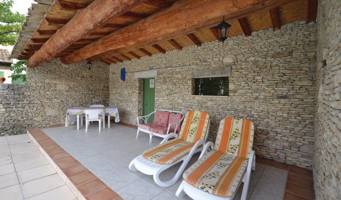 Luberon Holiday Home Rental with Private Pool